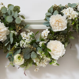 White Wedding Eucalyptus Garland - Image 3
