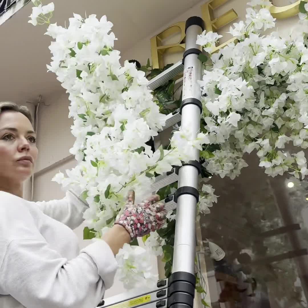 White Bougainvillea Garland Video