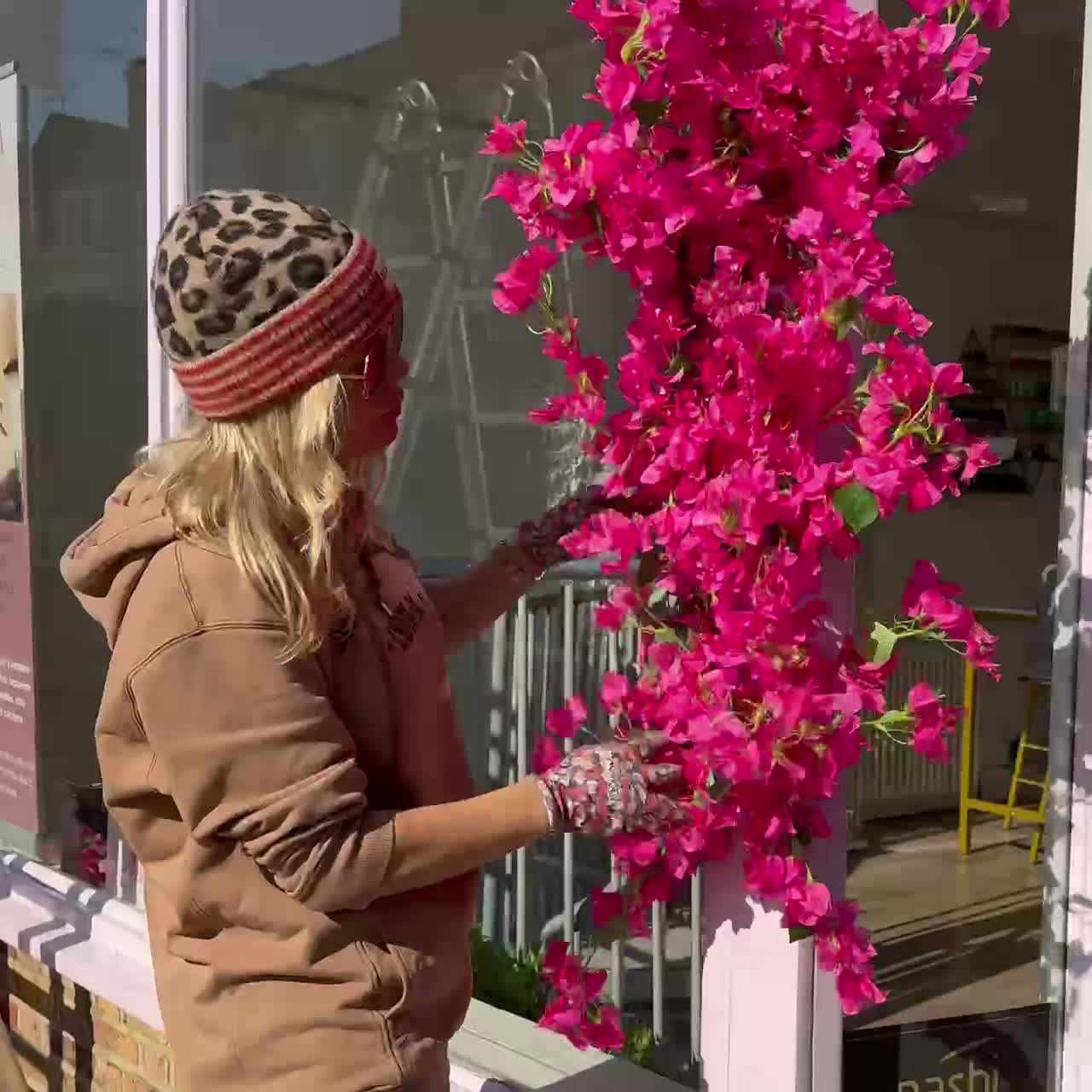 Magenta Bougainvillea Garland Video
