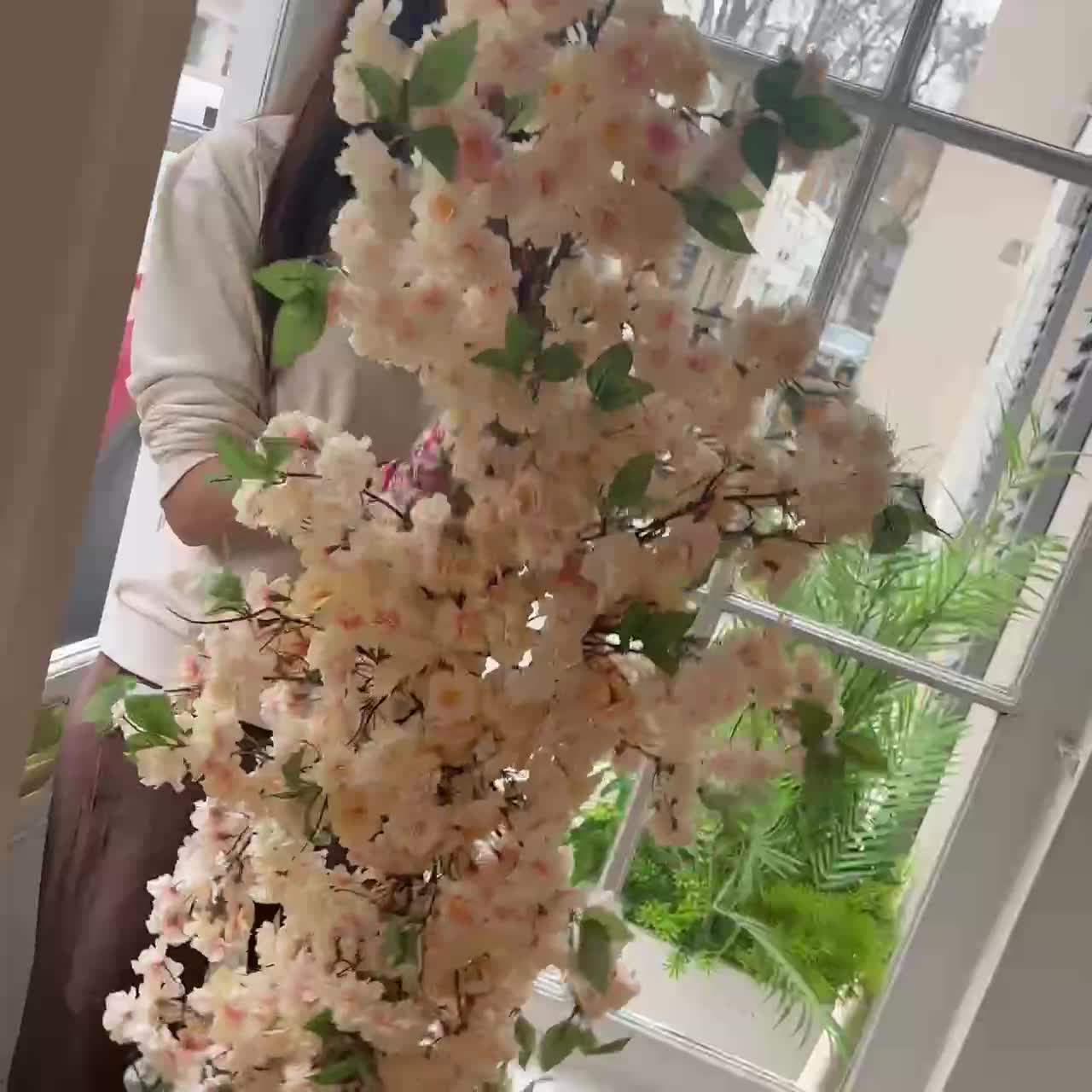 Champagne Cherry Blossom Garland Video